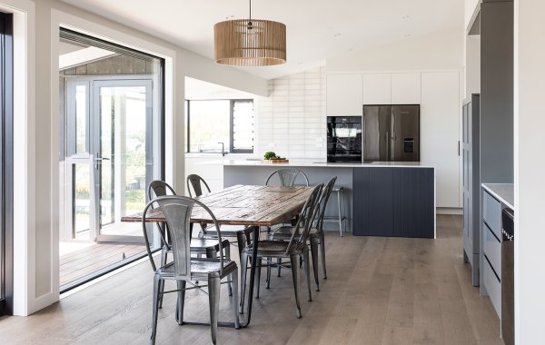 Modern Rustic St Heliers Residence Modern Rustic St Heliers Residence